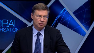 Valdis Dombrovskis: "la mejor manera de mitigar las consecuencias de la guerra es detener la guerra"