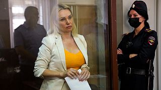 Marina Ovszjannikova a bíróságon Moszkvában, 2022. augusztus 11-én
