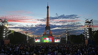 Katar'ı protesto eden Fransız şehirleri Dünya Futbol Şampiyonası'nı dev ekranlardan yayınlamayacak
