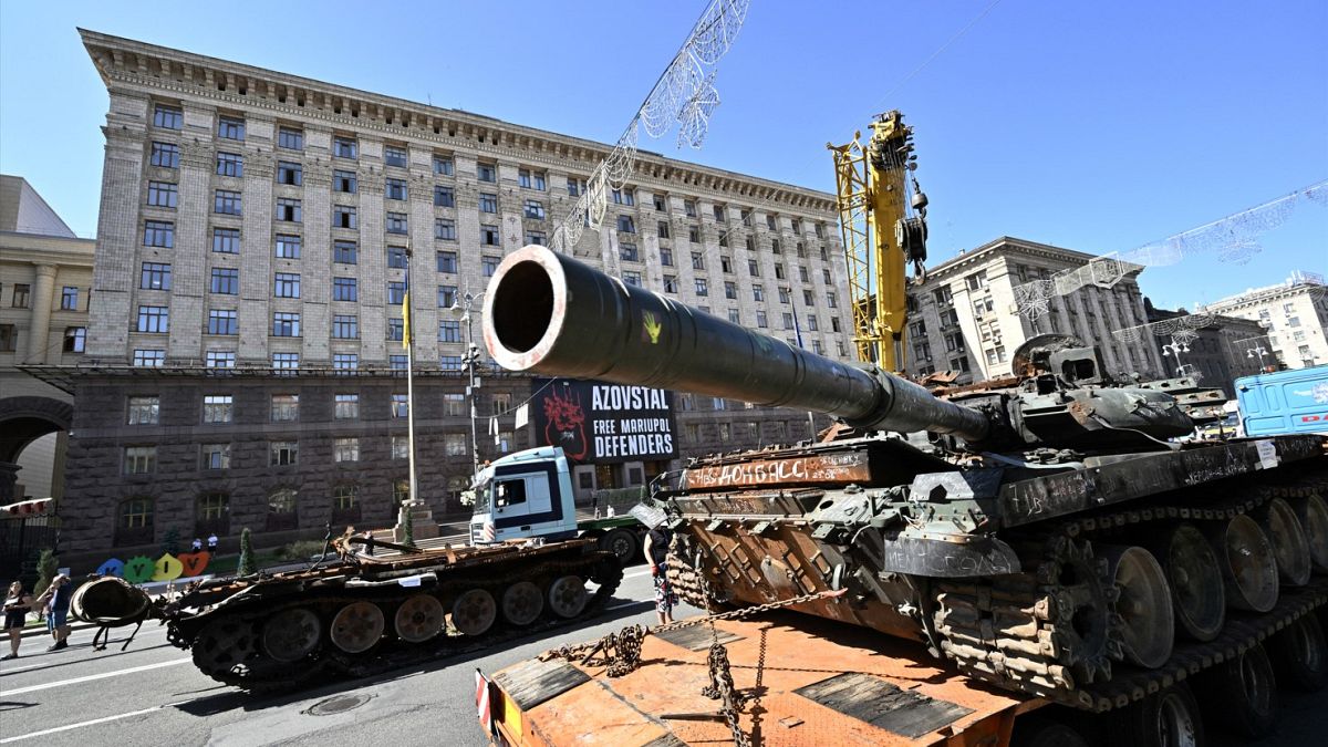Neue russische Panzer? Oder nicht?