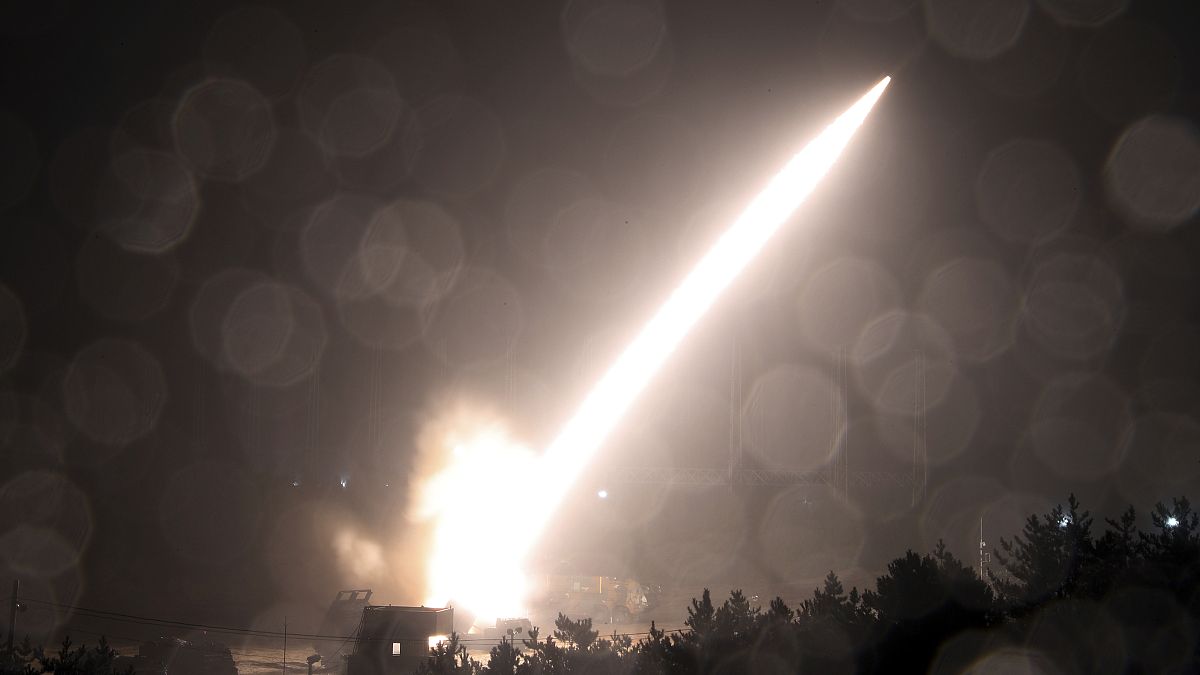 Запуск ракеты в рамках учений США и Южной Кореи