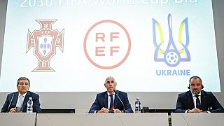 A spanyol, a portugál és az ukrán szövetség elnöke az UEFA székhzában