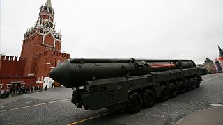 پرتاب کننده موشک بالستیک قاره پیمای توپول ام روسیه