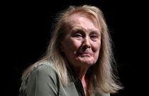La escritora francesa Annie Ernaux asiste a la proyección de la película "Les Annees Super 8 (Los años Super 8)" en la 75ª edición del Festival de Cine de Cannes.