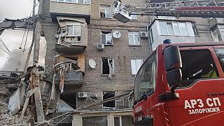Zerstörte Wohngebäude in Saporischschja