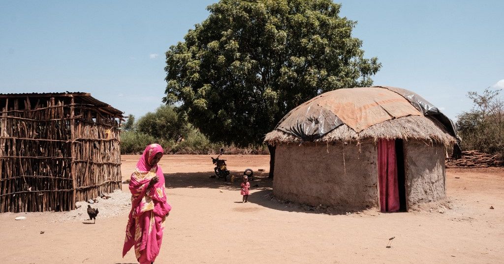 Drought leaves many facing food shortages across east Africa - Vimarsana News