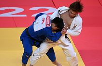 Le Japonais Abe Hifumi s'est imposé en -66 kg lors des Mondiaux de judo, à Tachkent, en Ouzbékistan, vendredi 7 octobre 2022.