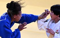 la Brésilienne Rafaela Silva remporte la médaille d'or chez les -57 kg aux Mondiaux de judo 2022, Tachkent, 8 octobre 2022.
