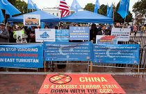 Çin, Doğu Türkistan Uyanış Hareketi üyelerince Beyaz Saray önünde düzenelenen gösteride protesto edildi