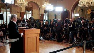 Berit Reiss-Andersen, cheffe du comité Nobel, annonce le lauréat du prix de la paix de cette année à l'Institut Nobel à Oslo, en Norvège