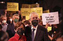 Alexander Van der Bellen, président écologiste sortant, est donné grand favori par les instituts de sondage.