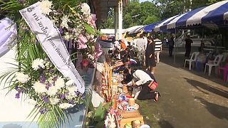 Homenaje a los fallecidos en Tailandia