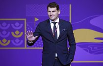 Iker Casillas durante el sorteo de la Copa Mundial de Fútbol de 2022 en el Centro de Exposiciones y Convenciones de Doha