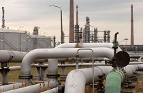 یک پالایشگاه نفتی در آلمان که نفت روسیه را از طریق خط لوله دروژبا دریافت می‌کند