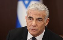 رئيس الوزراء الإسرائيلي يائير لبيد في الاجتماع الأسبوعي لمجلس الوزراء في مدينة القدس.