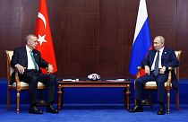 Президенты России и Турции Владимир Путин и Реджеп Тайип Эрдоган на переговорах в Астане, Казахстан. 13 октября 2022.