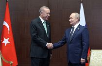 الرئيس التركي رجب طيب أردوغان والروسي فلاديمير بوتين على هامش مؤتمر التفاعل وإجراءات بناء الثقة في آسيا (CICA) في أستانا.