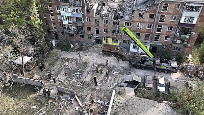 Immeuble de cinq étages bombardé dans la ville de Mykolaiv (sud de l'Ukraine) - 13.10.2022