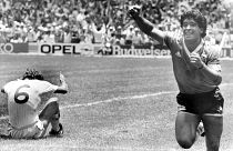 Maradona'nın İngiltere'ye attığı gol