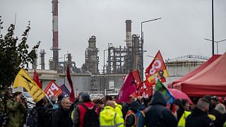 Fransa'da grev yapan işçiler