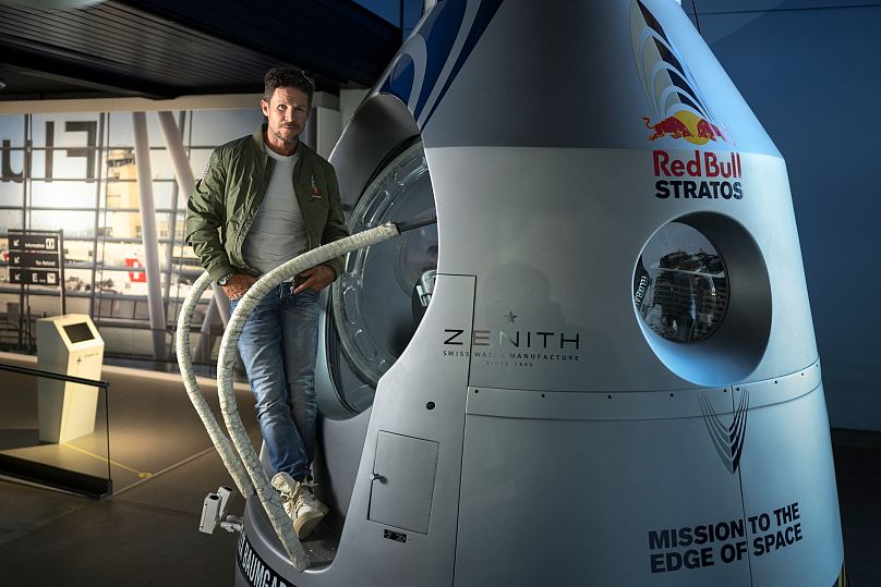 Overbevisende lure karton Feeling supersonic: Felix Baumgartner on 10 years after skydive from space  | Euronews
