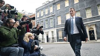 Jeremy Hunt verlässt Downing Street 10, nachdem er zum neuen Schatzkanzler ernannt wurde (14. Oktober 2022)