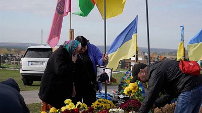 Trauer um gefallenen Soldaten in Charkiw in der Ukraine
