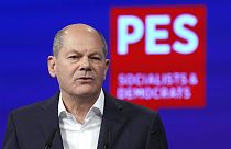 Olaf Scholz német kancellár az Európai Szocialisták Pártjának (PES) berlini kongresszusán 2022. október 15-én