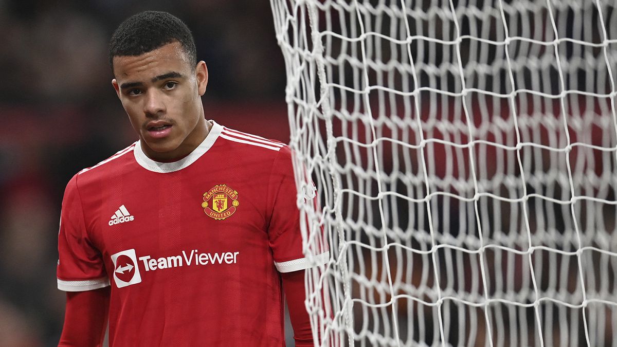 Mason Greenwood leaving the pitch after being substituted during a Premier League match on 3 January 2022 