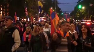 Ermenistan'ın başkenti Erivan'da Kollektif Güvenlik Anlaşması Örgütü'nden çıkılması talebiyle gösteri düzenlendi