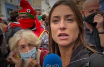 Euronews-Korrespondentin Anelise Borges bei den Protesten in Paris in Frankreich