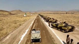 عرض عسكري لجيش الحرس الثوري في إيران في خضم اضطرابات في البلاد