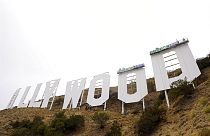 Le panneau hollywood en pleine rénovation le 11 octobre 2022, USA