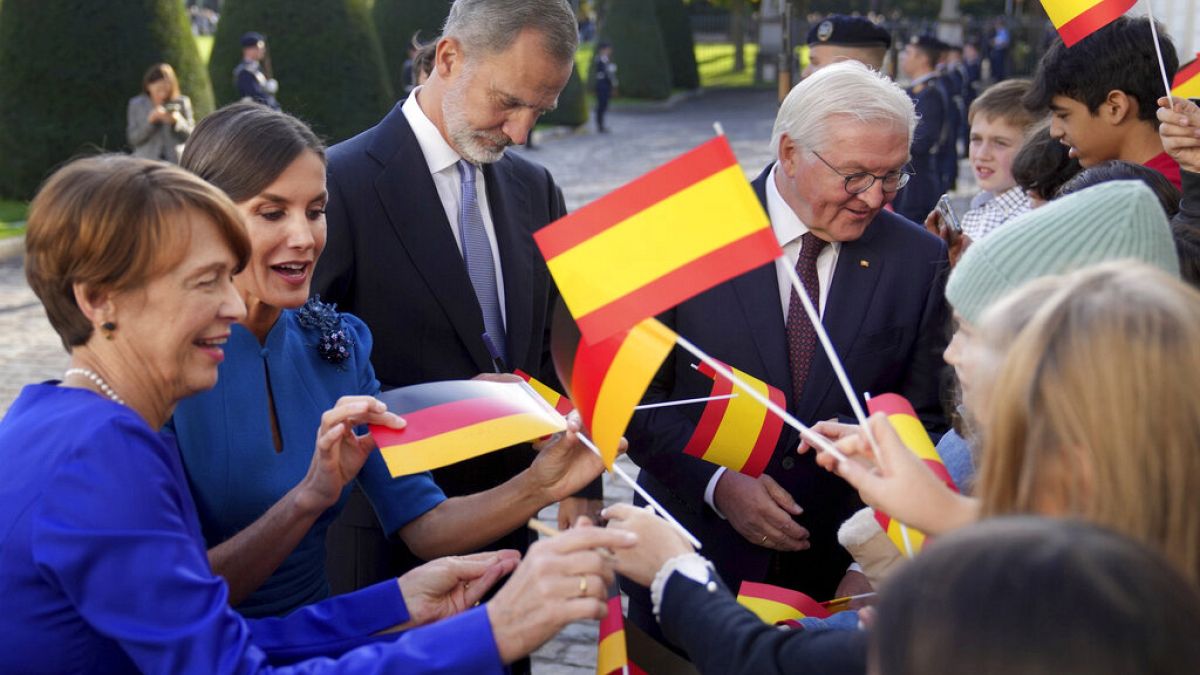 El presidente de Alemania y su mujer reciben a los reyes Felipe VI y Leticia 