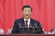 صورة للزعيم الصيني شي جين بينغ خلال كلمة ألقاها في افتتاح مؤتمر الحزب الشيوعي 2022