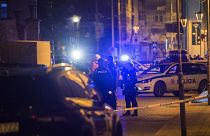 Rendőrök a tett helyszínén, a pozsonyi belvárosban