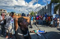 In Haiti herrschen momentan schwere politische und wirtschaftliche Krisen, andauernde Proteste und Bandengewalt