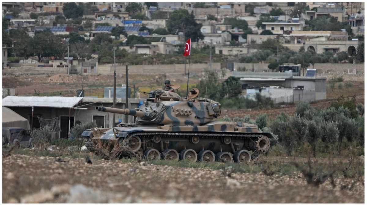 صورة لجنود أتراك في منطقة كفر جنة على أطراف بلدة عفرين السورية