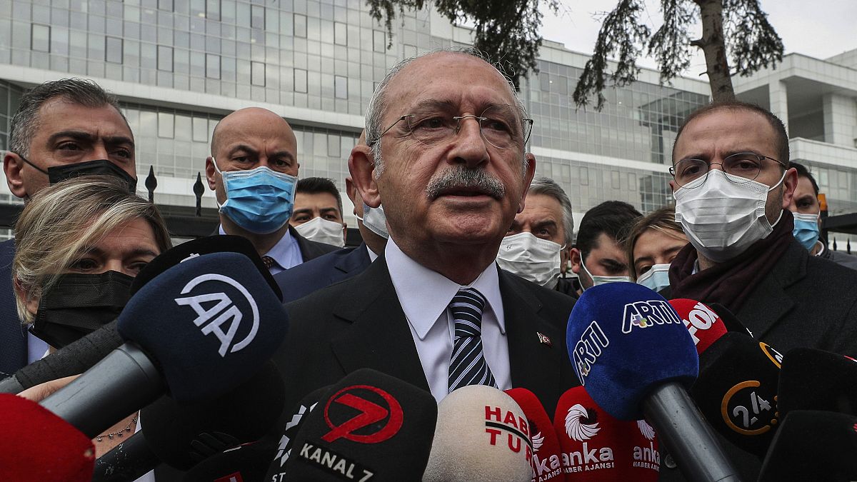 كمال كليجدار أوغلو زعيم حزب الشعب الجمهوري التركي 