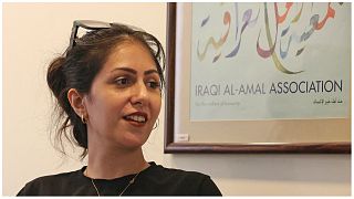 منال جبار عراقية مطلقة، تعمل في منظمة نسوية، تروي حكاية طلاقها وأسبابه.