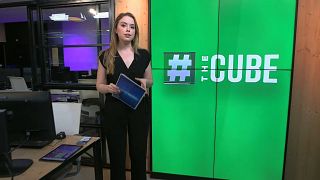 Euronews-Redakteurin Sophia Khatsenkova bei der Präsentation von "The Cube"