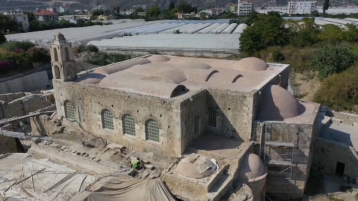 Igreja de São Nicolau encontra-se na província turca de Demre, em Antália