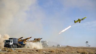 خلال تدريبات للجيش الإيراني على استخدام الطائرات المسيرة في إيران