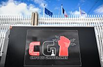 Ein Banner der Gewerkschaft CGT vor dem Eingang zum Atomkraftwerk Graveline. 20. Oktober 2022