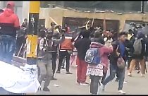 Violentos altercados entre indígenas embera y la policía