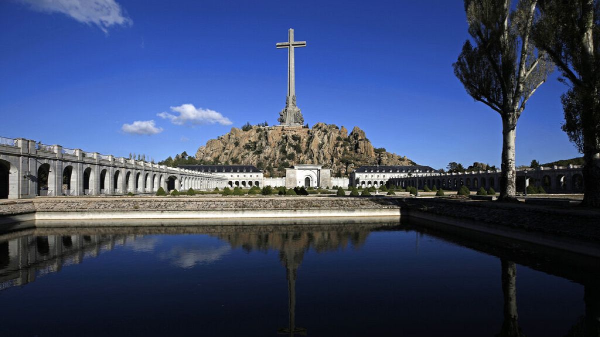 Η Κοιλάδα των Πεσόντων στη Μαδρίτη ένα από τα πιο γνωστά μνημεία της δικτατορίας του Φράνκο στην Ισπανία