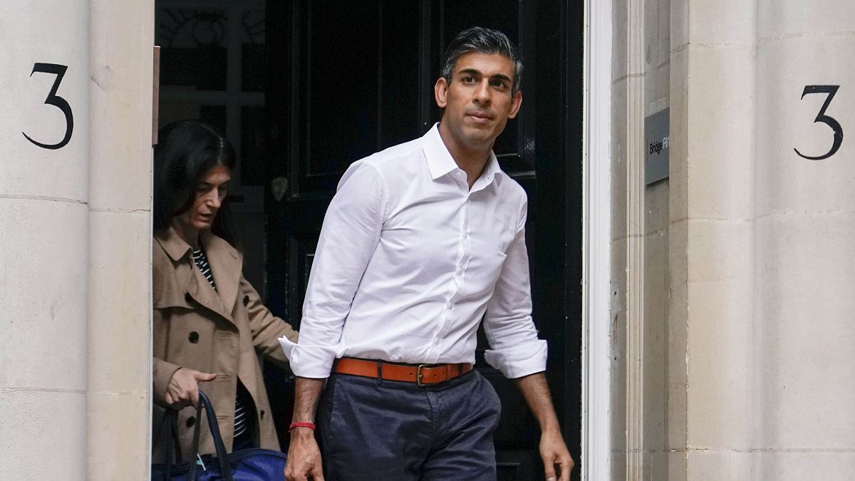 Rishi Sunak, quittant ses locaux de campagne à Londres, le 23 octobre 2022 