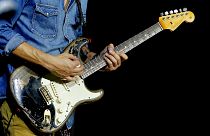 Eine Fender Stratocaster: Hier gespielt von John Mayer im Oktober 2013.