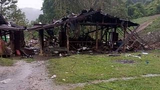 Bâtiment détruit près du village d'Aung Bar Lay, dans l'Etat de Kachin en Birmanie, le 24 octobre 2022.
