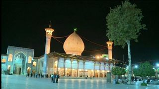 A shirazi mecset a támadás után